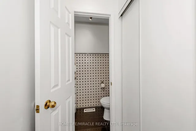 Additional image 35 of 68 Carrie Cres