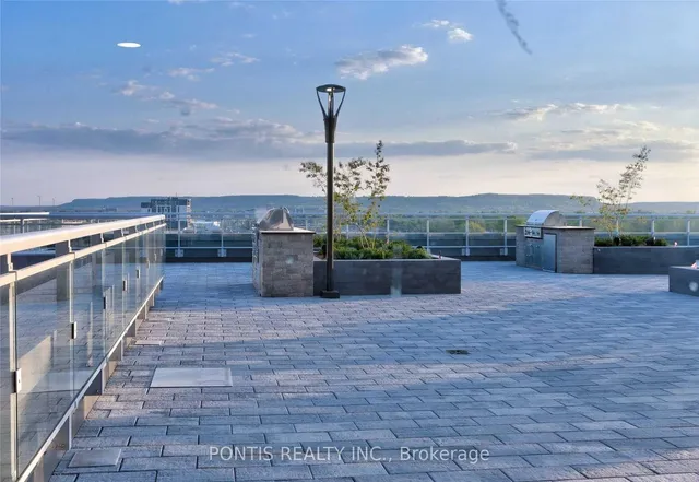 Additional image 19 of 1050 MAIN St Unit 816