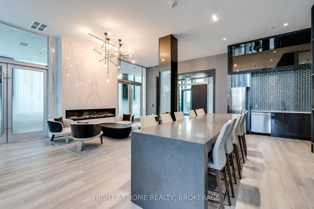 Additional image 35 of 250 Lawrence Ave Unit 724