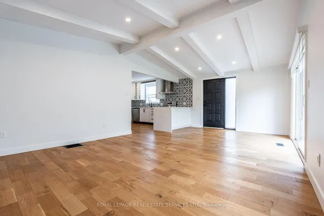 Additional image 26 of 182 Cloverdale Ave