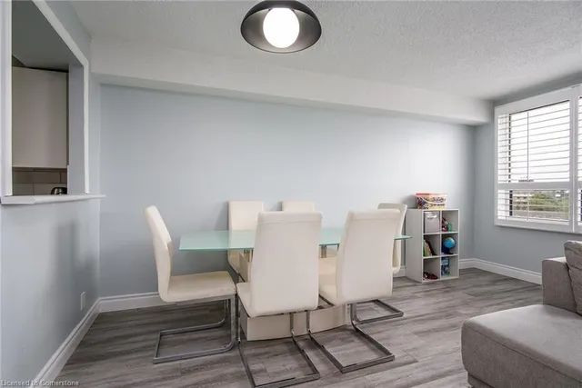 Additional image 17 of 18 Holborn Crt Unit 611