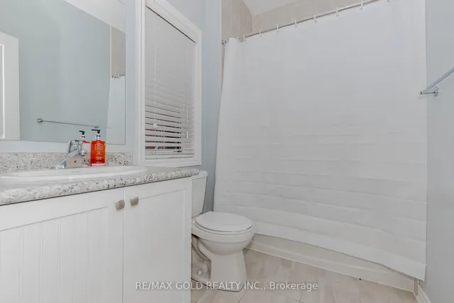 Additional image 28 of 29 Ezra Cres