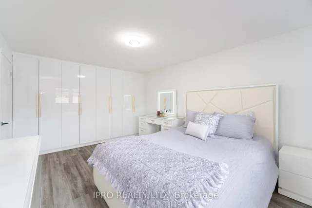 Additional image 17 of 1625 Wavell Cres