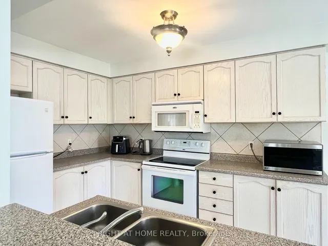 Additional image 9 of 485 Green Rd Unit 15