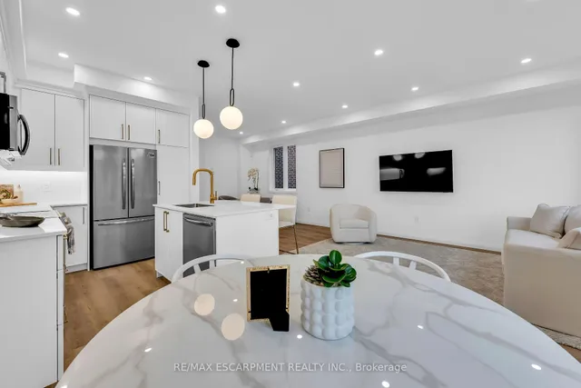 Additional image 22 of 31 Kingfisher Dr