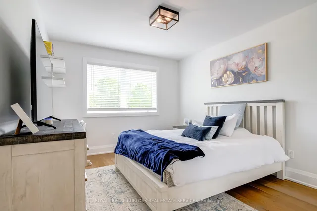 Additional image 27 of 5199 Broughton Cres