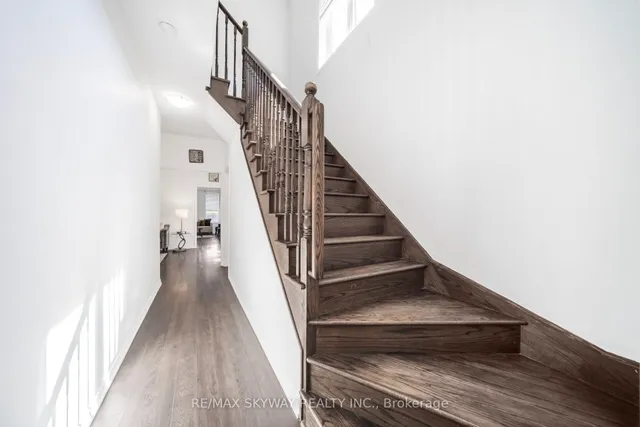 Additional image 18 of 22 Edsel Rd