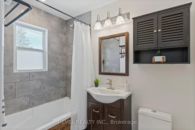 Additional image 21 of 647 Brighton Ave