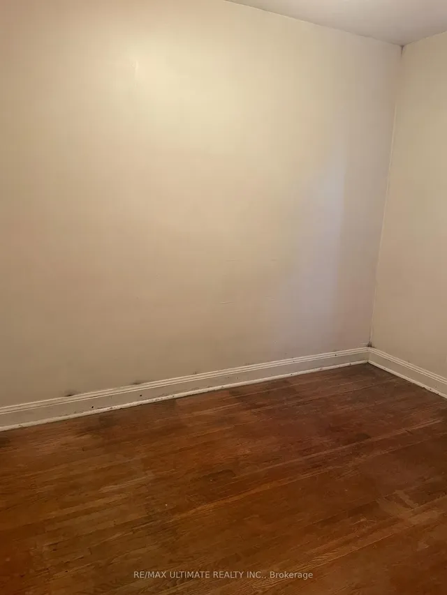 Primary image of 11 Flamingo Cres