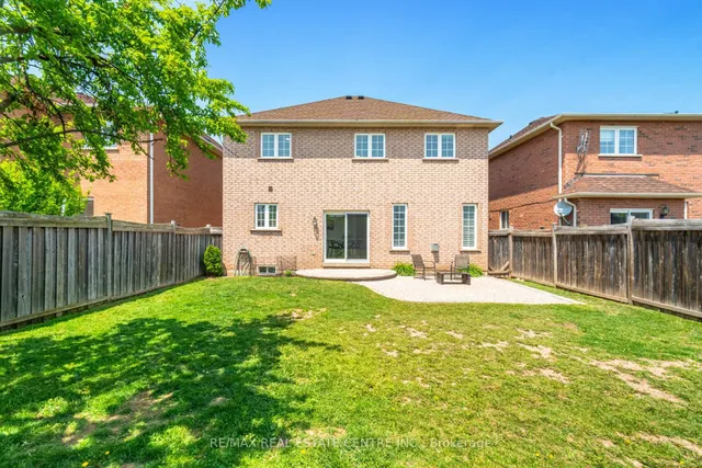 Additional image 37 of 221 Ellis Cres