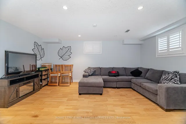 Additional image 41 of 54 Oakhaven Pl