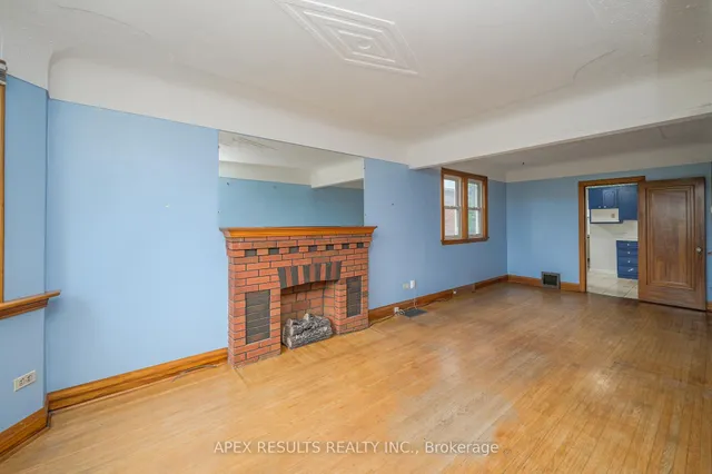 Additional image 10 of 39 Strathearne Ave