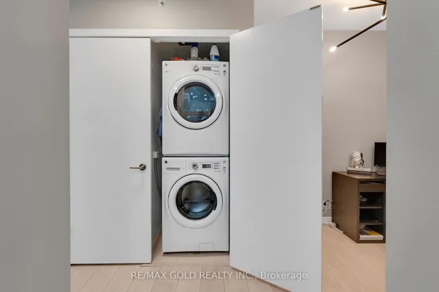 Additional image 39 of 2212 Lakeshore Blvd Unit 3308