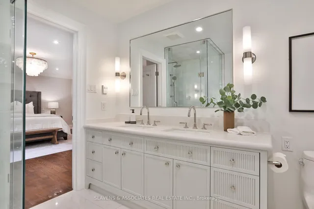 Additional image 25 of 317 Richview Ave