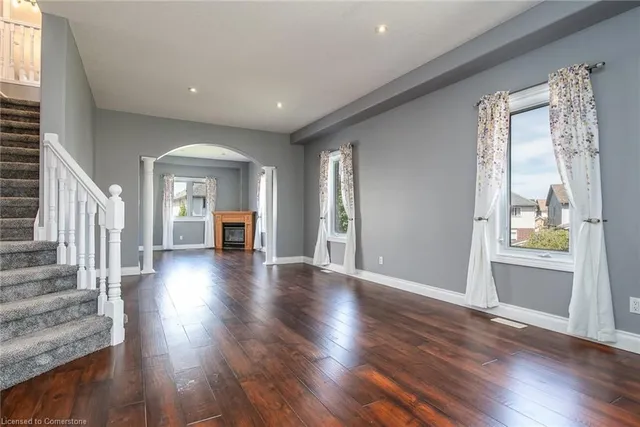 Additional image 5 of 35 Yarrow Crt