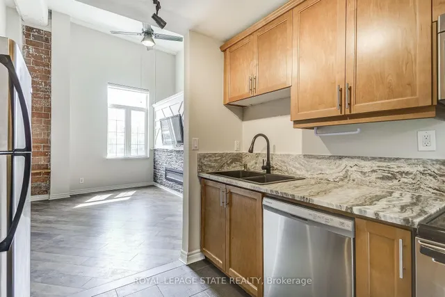 Additional image 19 of 80 King William St Unit 110