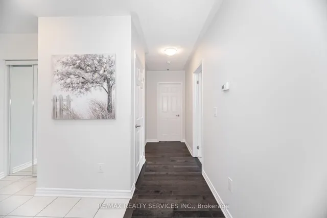 Additional image 18 of 60 Baycliffe Cres Unit 301