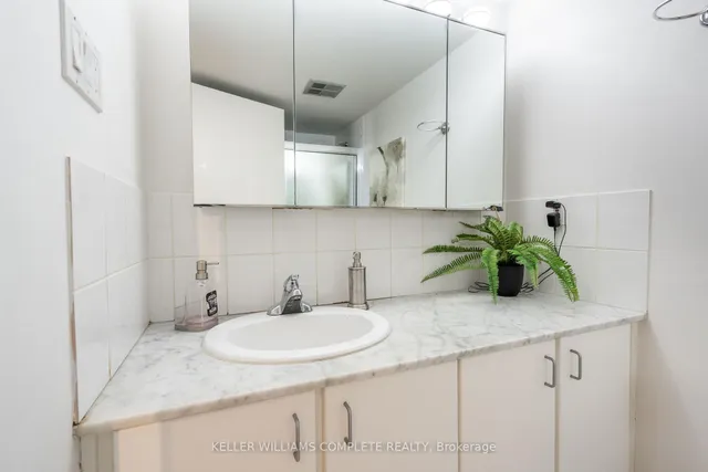 Additional image 20 of 3650 Kaneff Cres Unit 2302