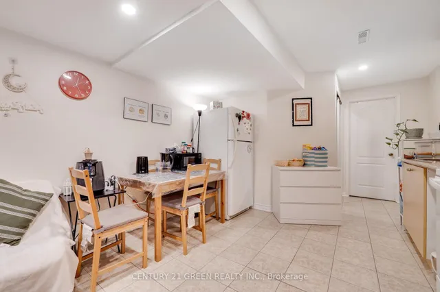 Additional image 42 of 1079 Clark Blvd