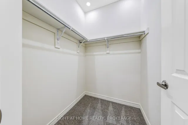 Additional image 24 of 503 Dundas St