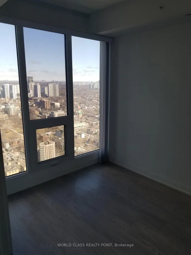 Additional image 9 of 181 Dundas St Unit 4702