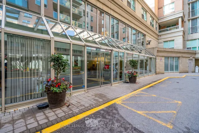 Additional image 46 of 323 Richmond St Unit 712