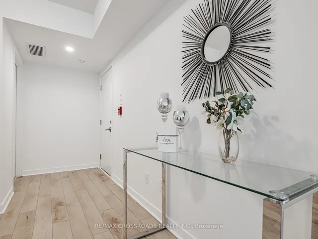 Additional image 8 of 12 Marquette Ave Unit 4