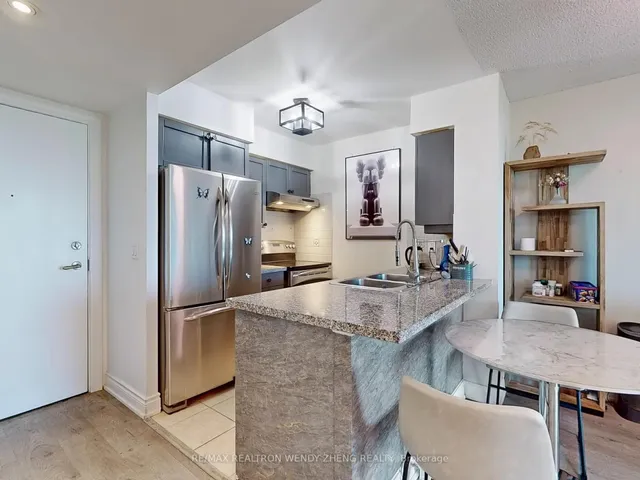 Additional image 11 of 15 Greenview Ave Unit 910