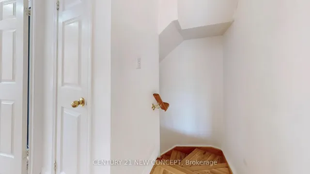 Additional image 23 of 45 Cedarcroft Blvd Unit 2