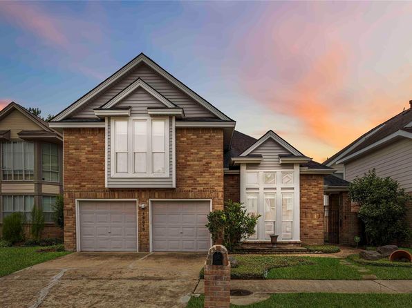 16019 Juniper Grove Dr, Houston, TX 77084