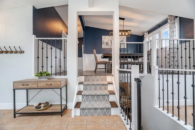 Additional image 17 of 61 Lawfield Dr