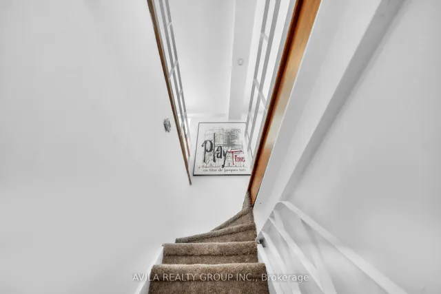 Additional image 28 of 75 Markham St Unit 7