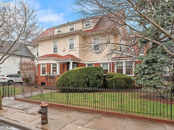 1140 E 21st St, Brooklyn, NY 11210