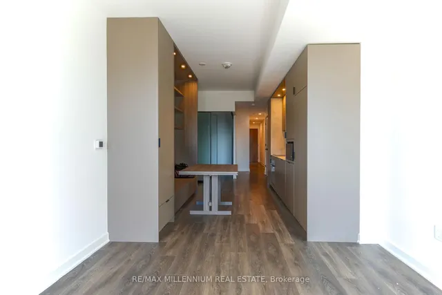 Additional image 28 of 55 Charles St Unit 1905