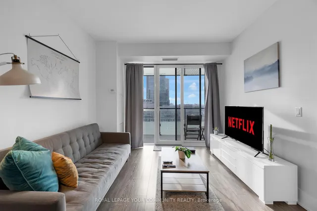 Additional image 26 of 300 Front St Unit 2502