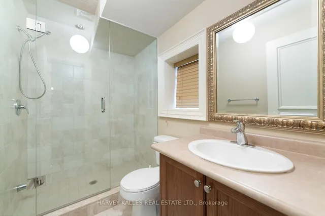 Additional image 43 of 538 Woburn Ave