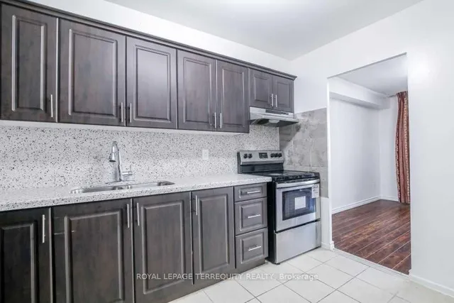 Additional image 15 of 5 Massey Sq Unit 1512