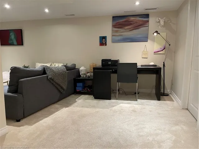 Additional image 31 of 65 Hyde Park Ave