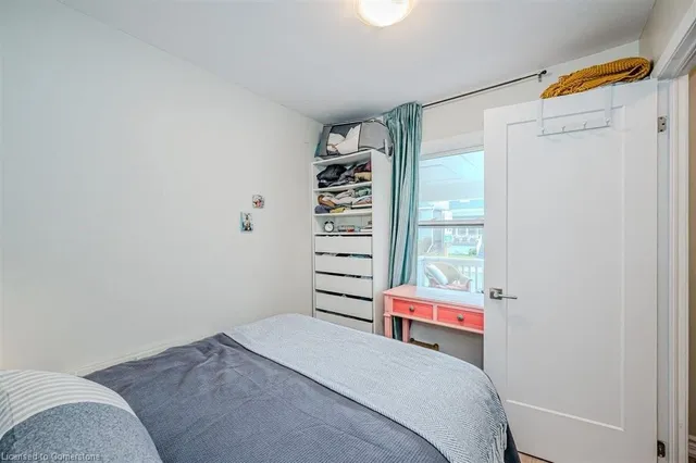 Additional image 8 of 51 Fairview Ave