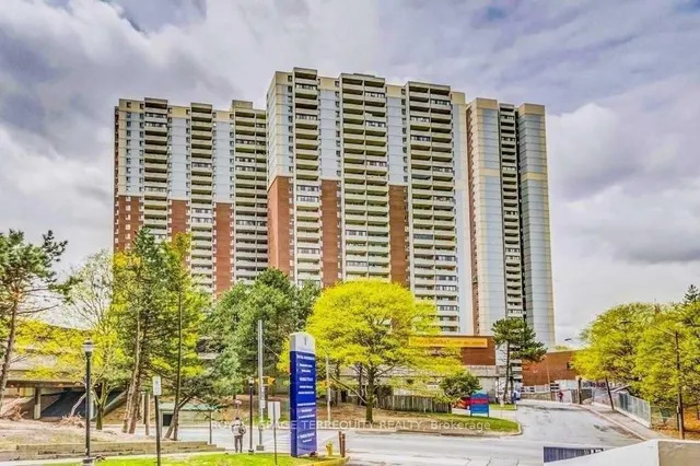 5 Massey Sq Unit 1512