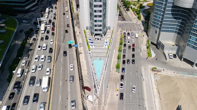 Additional image 45 of 10 York St Unit 4603