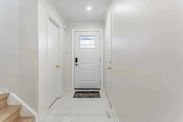 Additional image 20 of 5223 Fairford Cres Unit 67