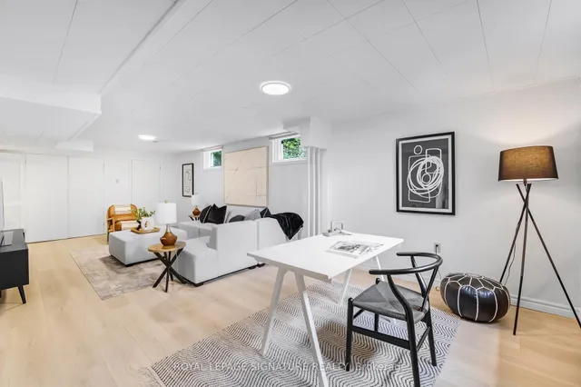 Additional image 29 of 27 Fenelon Dr