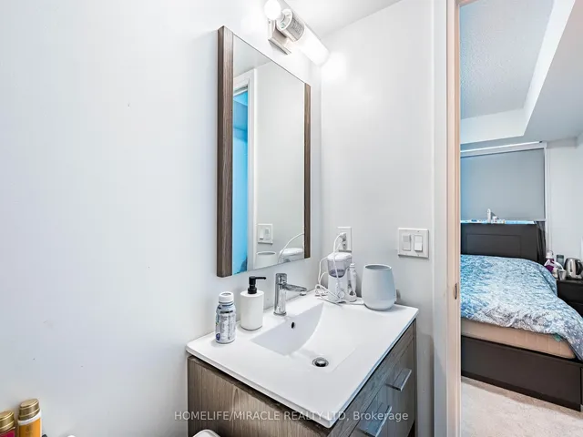 Additional image 26 of 30 Meadowglen Pl Unit 309