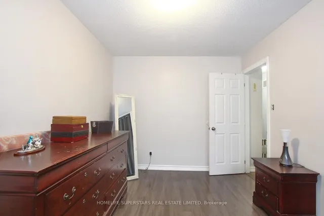 Additional image 30 of 76 Morley Cres