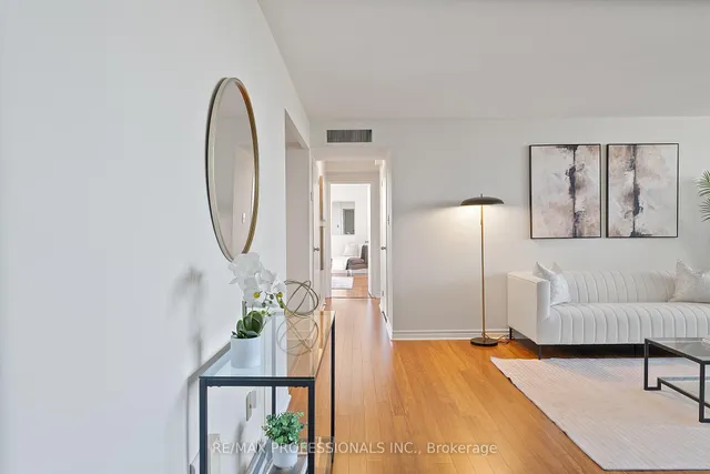 Additional image 10 of 61 Richview Rd Unit 1012