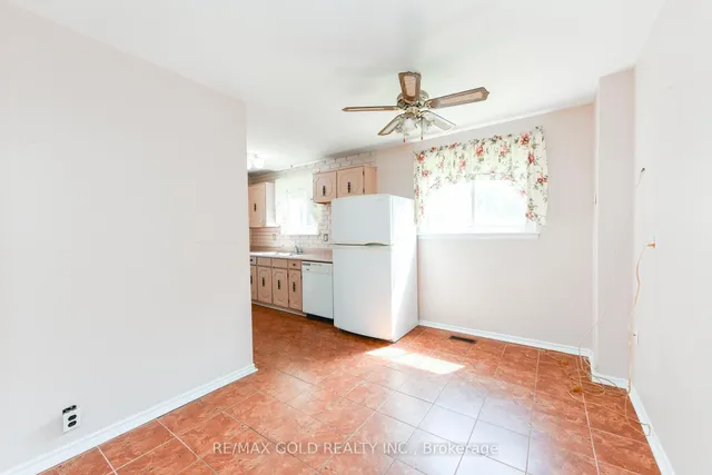 Additional image 32 of 29 Glenmore Cres