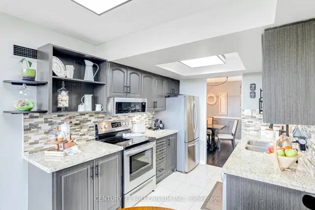 Additional image 8 of 20 Cherrytree Dr Unit 305