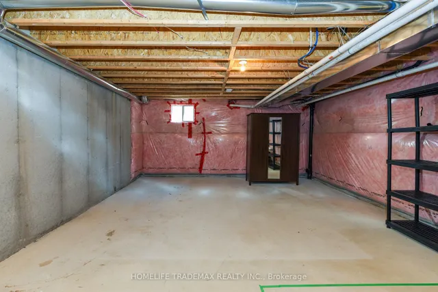 Additional image 40 of 45 Pennycross Cres