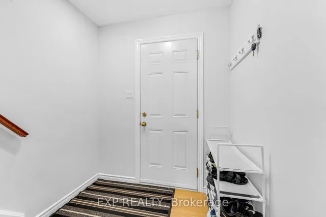 Additional image 8 of 178 Silver Aspen Cres